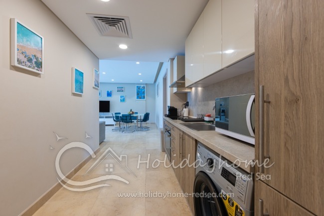 Fully equipped open kitchen.