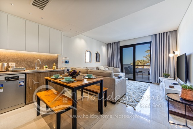 Beautiful living room, with open kitchen and dining area