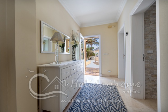 Entry area with commode