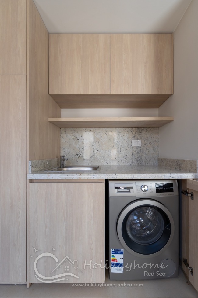Built-in washing machine